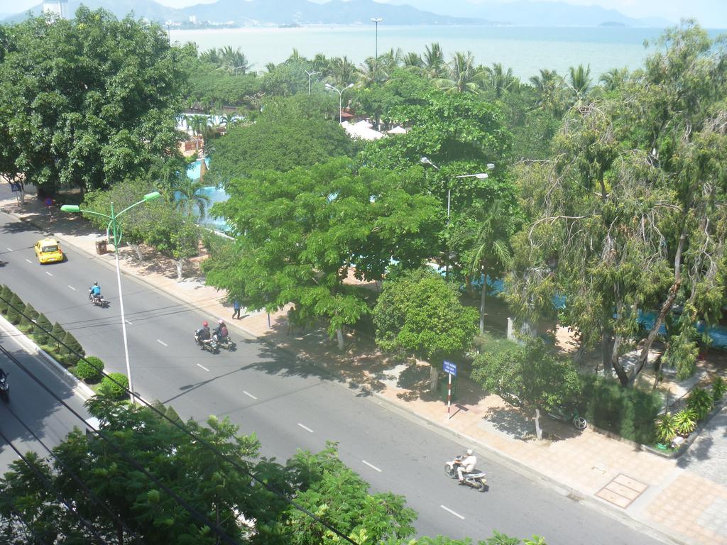 Huyen Thao Hotel Nha Trang Extérieur photo